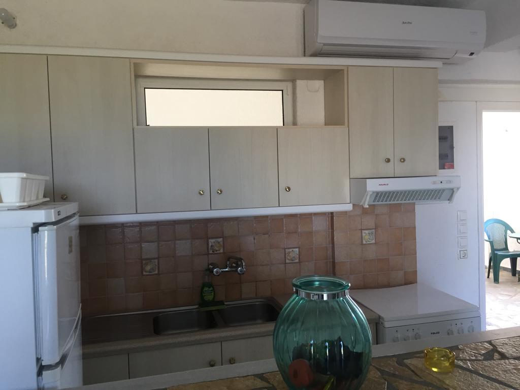 Phoenix Beachside Condos Kokkonion ภายนอก รูปภาพ